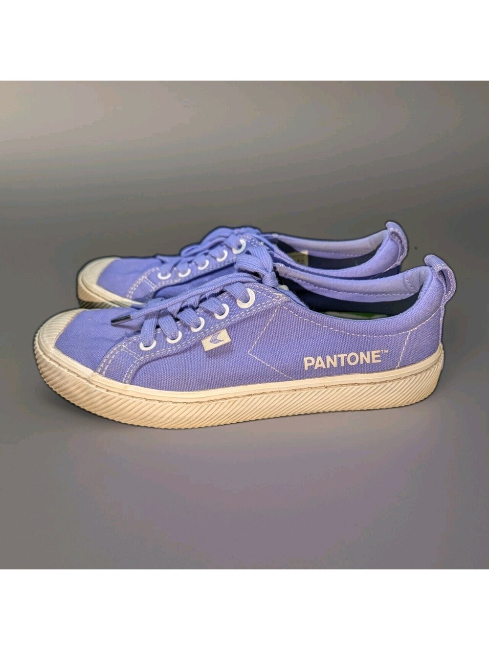 Cariuma OCA Pantone Shoes Very Peri Purple Women's 8 Mens 6.5